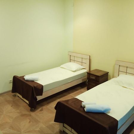 Porto Franco Hotel Batoemi Buitenkant foto
