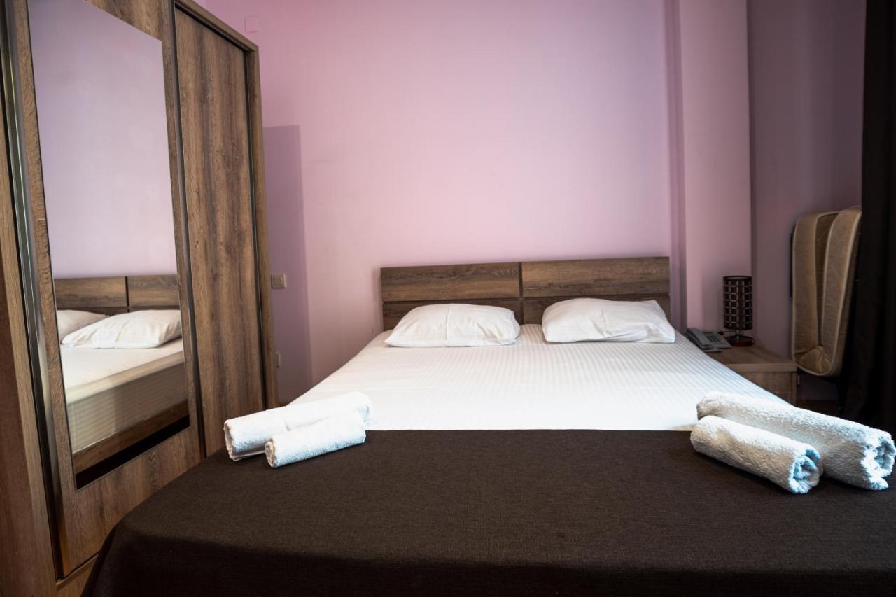 Porto Franco Hotel Batoemi Buitenkant foto
